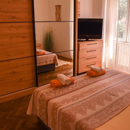 Apartments No 1288 ノヴィ・ヴィノドロスキー エクステリア 写真